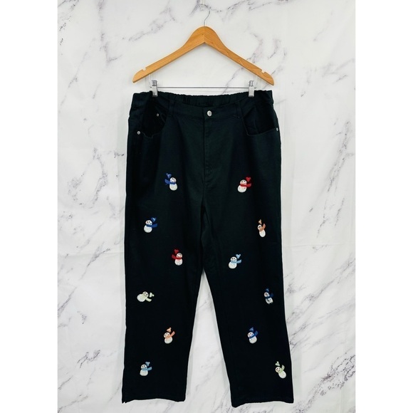 Quacker Factory Christmas Snowman Embroidered Straight Leg Mom Jeans Black - Picture 1 of 4